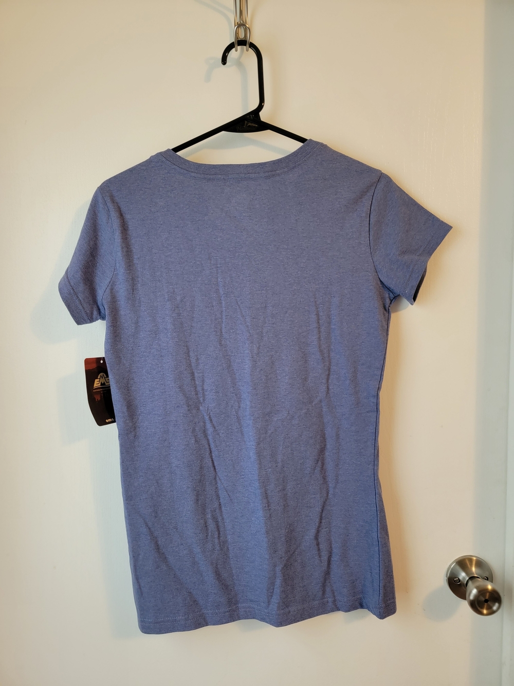 Eastern Mountain Sports Women's Blue V-Neck Tree Graphic Tee - Picture 4 of 5